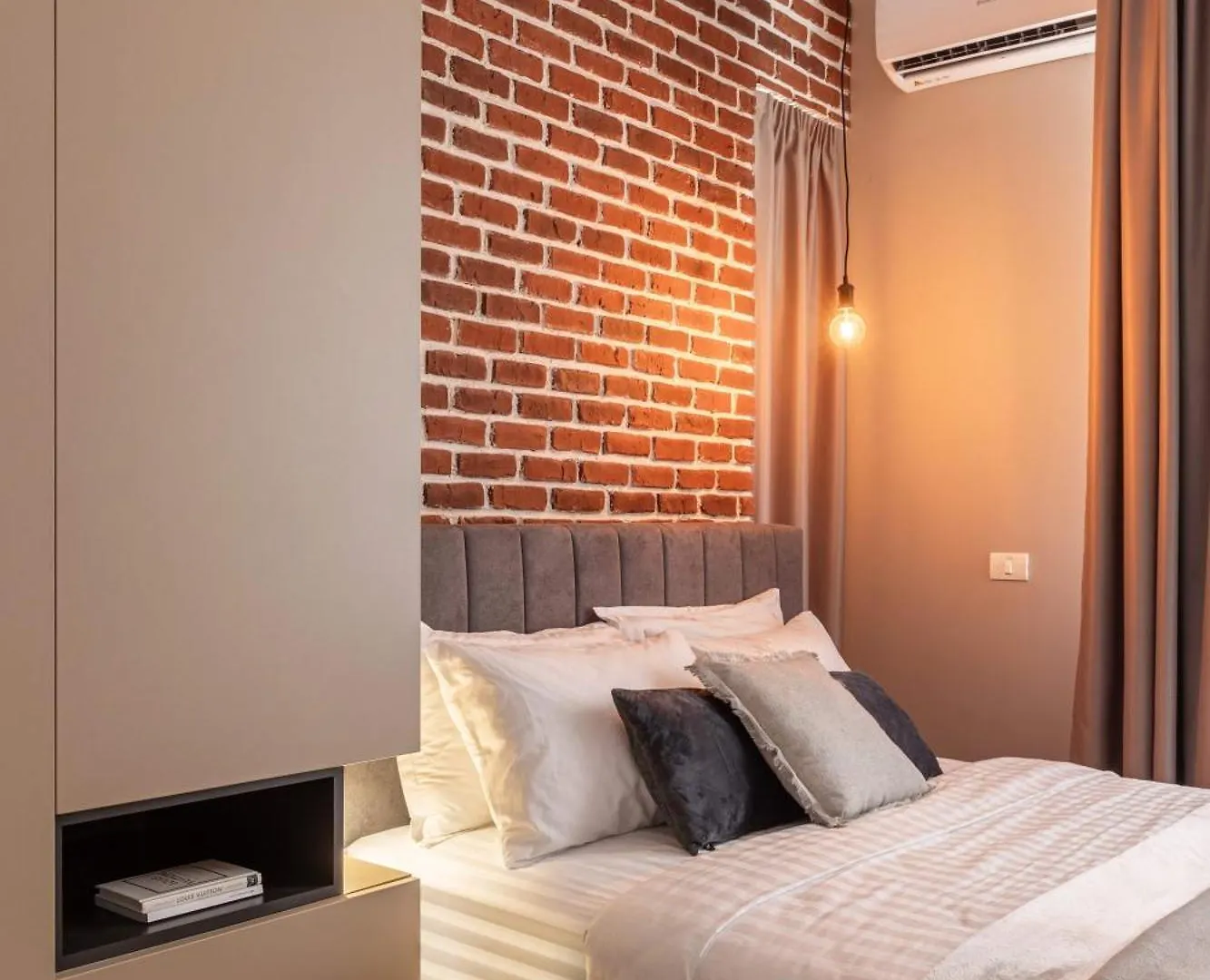 Rossetti Residences By Holt - Exclusive Urban Lofts Бухарест Румыния